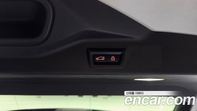 BMW X5 2022 — photo 23