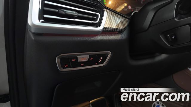 BMW X5 2022 — photo 27