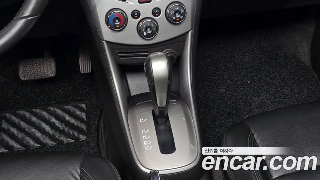 Chevrolet Korea Trax 2016 — photo 12