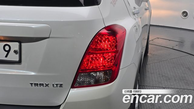 Chevrolet Korea Trax 2016 — photo 9