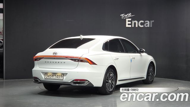Hyundai Grandeur 2022 — photo 2