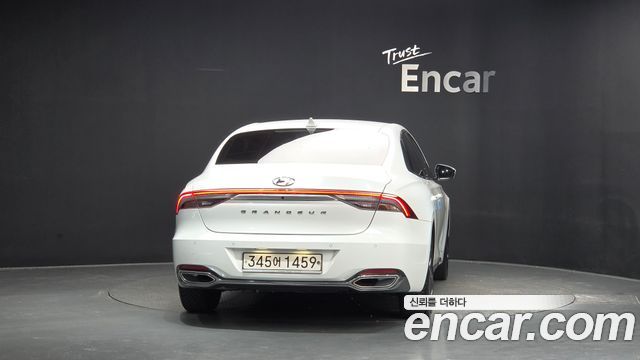 Hyundai Grandeur 2022 — photo 4