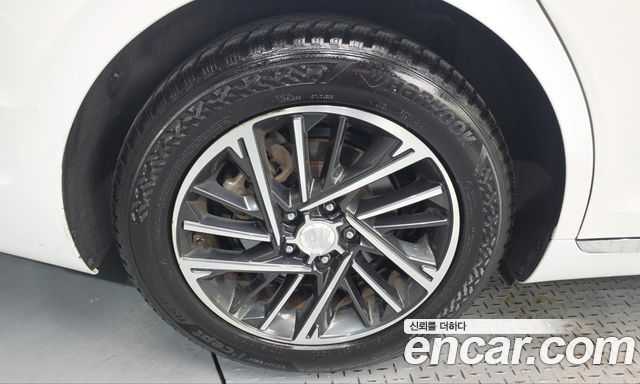 Hyundai Grandeur 2022 — photo 5