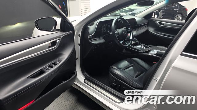 Hyundai Grandeur 2022 — photo 13