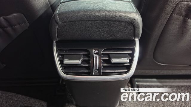 Hyundai Grandeur 2022 — photo 23