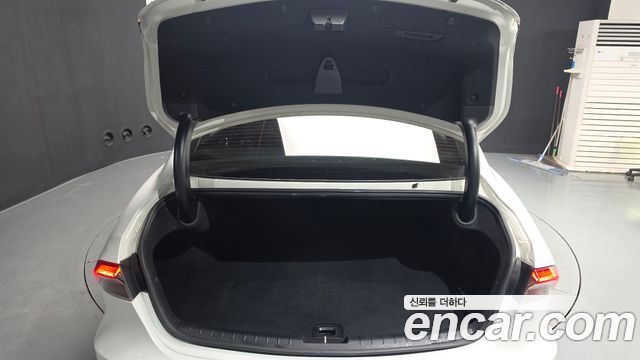 Hyundai Grandeur 2022 — photo 26