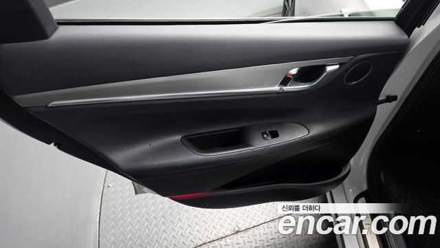 Hyundai Grandeur 2022 — photo 15
