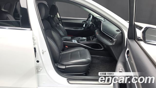 Hyundai Grandeur 2022 — photo 16