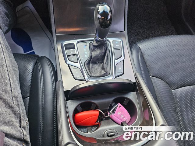 Hyundai Grandeur 2016 — photo 15