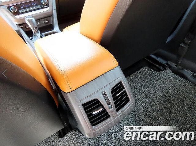Hyundai Sonata 2020 — photo 18