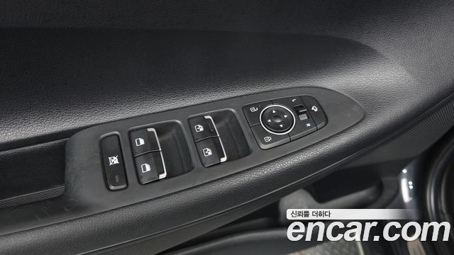 Hyundai Grandeur 2018 — photo 11