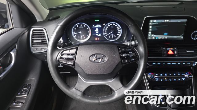 Hyundai Grandeur 2018 — photo 13