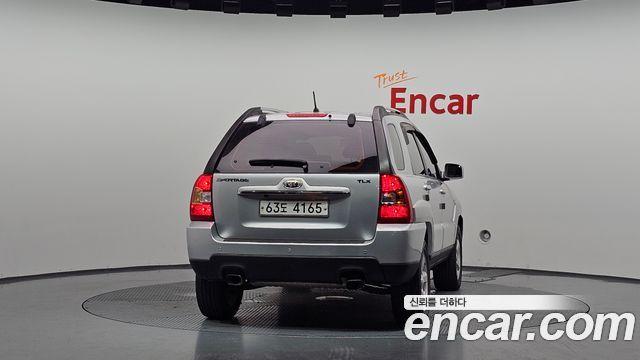 Kia Sportage 2010 — photo 4