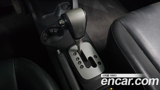 Kia Sportage 2010 — photo 9
