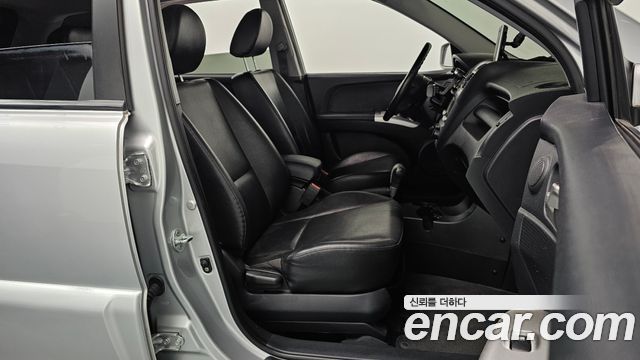 Kia Sportage 2010 — photo 11