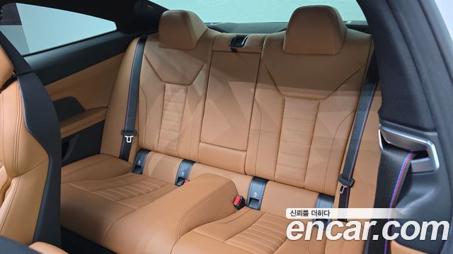 BMW 4-Series 2021 — photo 17