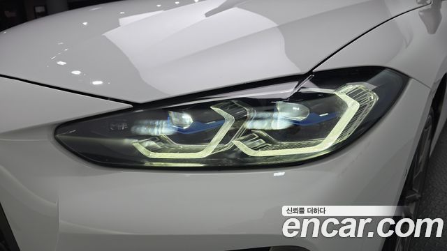 BMW 4-Series 2021 — photo 8