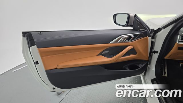 BMW 4-Series 2021 — photo 14