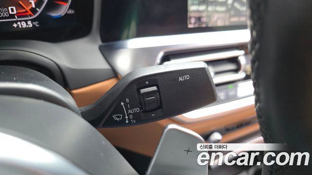 BMW 4-Series 2021 — photo 27