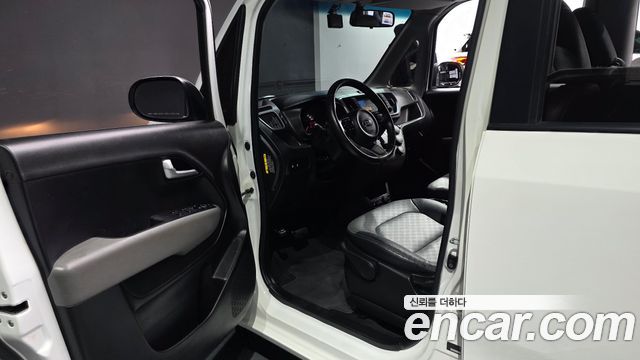 Kia RAY 2018 — photo 10