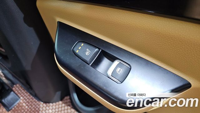 Kia Canival 2023 — photo 30