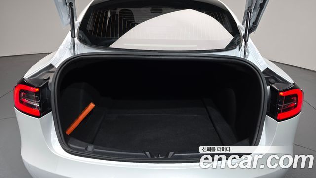 Tesla Model 3 2020 — photo 31