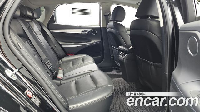Hyundai Grandeur 2019 — photo 17