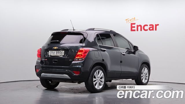 Chevrolet Korea Trax 2017 — photo 2