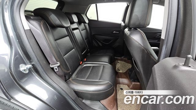 Chevrolet Korea Trax 2017 — photo 17