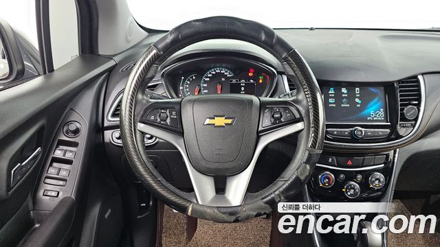 Chevrolet Korea Trax 2017 — photo 19