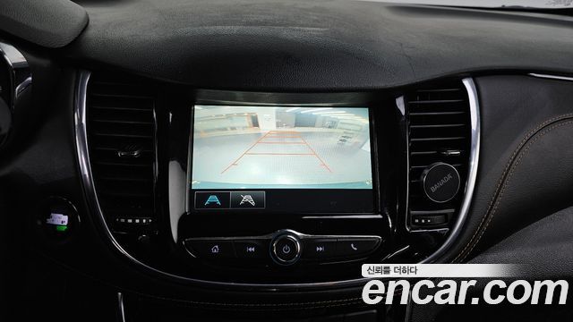 Chevrolet Korea Trax 2017 — photo 21