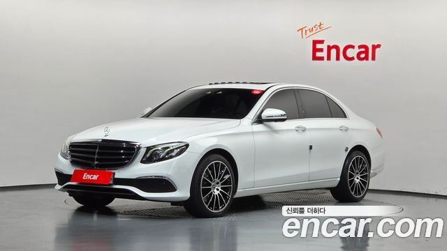 Mercedes-Benz E-Class 2017 — photo 1