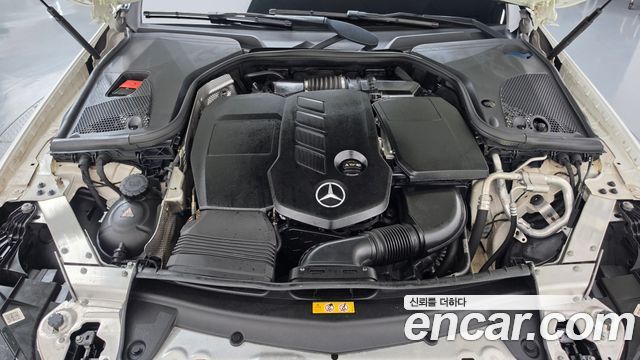 Mercedes-Benz E-Class 2017 — photo 6