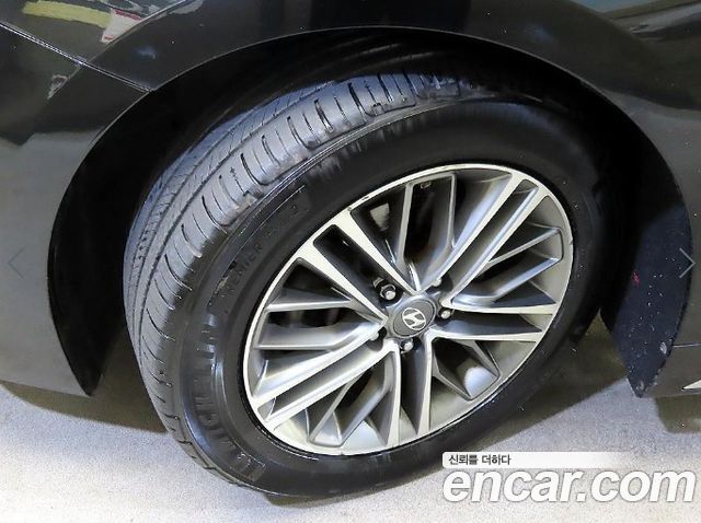 Hyundai Grandeur 2018 — photo 19