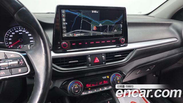 Kia K3 2022 — photo 20