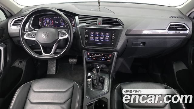 Volkswagen Tiguan 2022 — photo 10