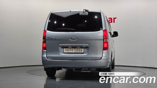 Hyundai Starex 2015 — photo 4