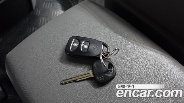 Hyundai Starex 2015 — photo 17