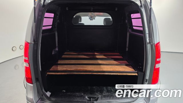 Hyundai Starex 2015 — photo 18