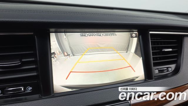 Kia K7 2016 — photo 15
