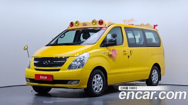 Hyundai Starex 2016 — photo 1
