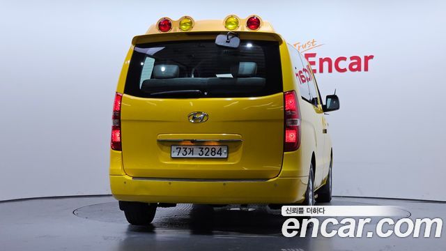 Hyundai Starex 2016 — photo 4