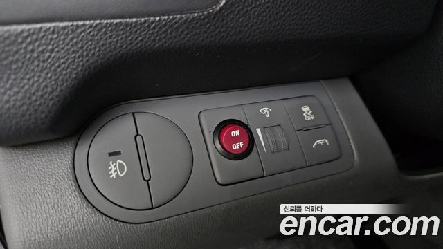 Hyundai Starex 2016 — photo 16