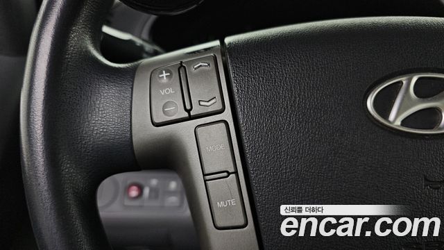 Hyundai Starex 2016 — photo 18