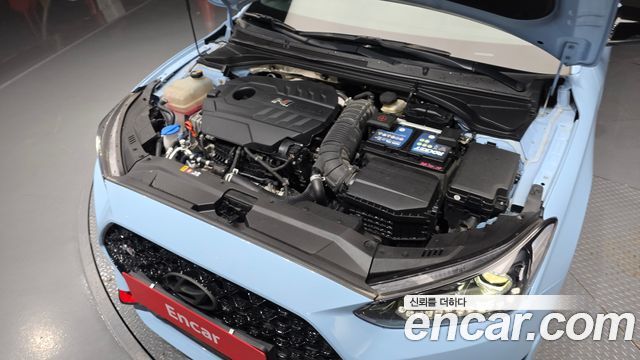 Hyundai Veloster 2021 — photo 6