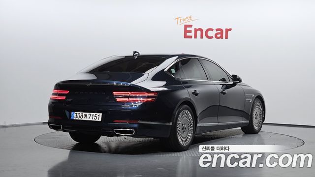 Genesis G80 2022 — photo 2