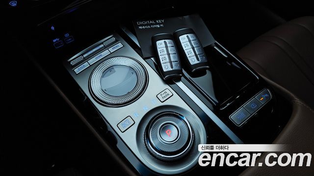 Genesis G80 2022 — photo 12