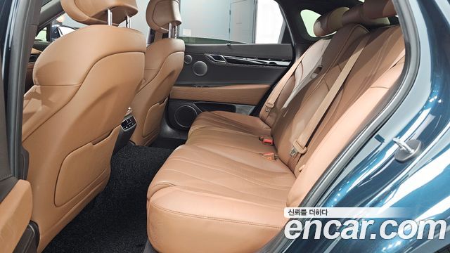 Genesis G80 2022 — photo 18