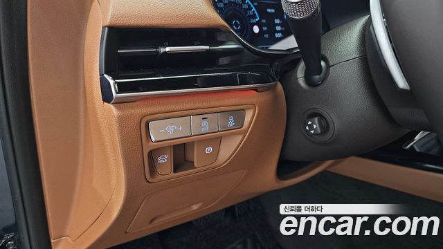 Genesis G80 2022 — photo 26
