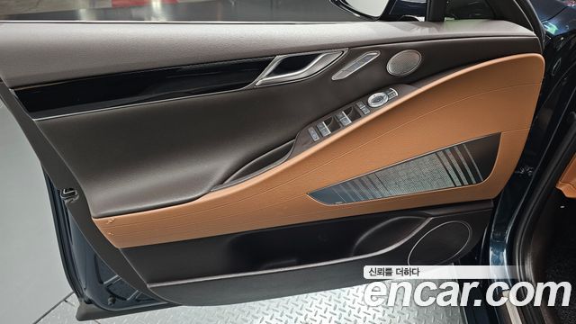 Genesis G80 2022 — photo 14